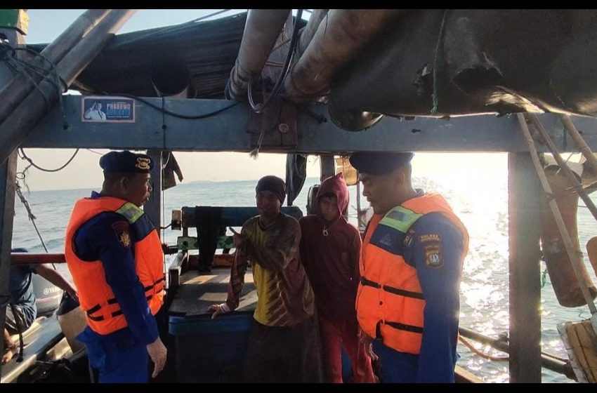  Team Patroli Satpolair Polres Kepulauan Seribu Lakukan Patroli Laut di Perairan Pulau Pari