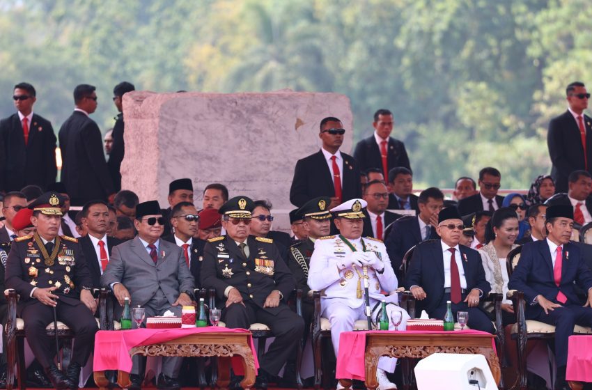  Dipimpin Presiden Jokowi, Prabowo Hadiri Upacara HUT ke-78 TNI