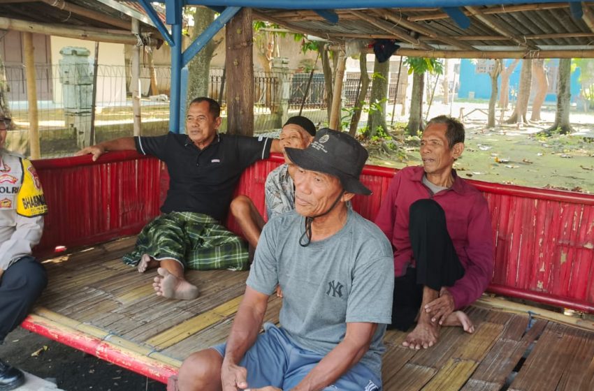  Bhabinkamtibmas Pulau Untung Jawa Aipda Masito Ajak Toga, Tomas, dan Toda Jaga Keamanan Bersama