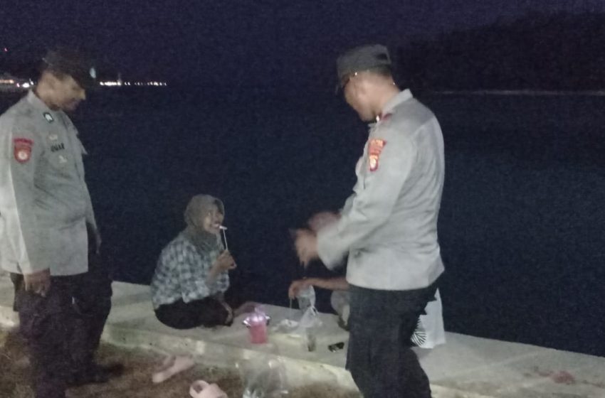  Giat Patroli Malam, Himbau Warga Waspada Hoax dan Paham Radikal di Pulau Kelapa