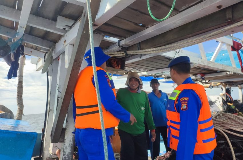  Team Patroli Satpolair Polres Kepulauan Seribu Tingkatkan Keamanan di Perairan Pulau Damar
