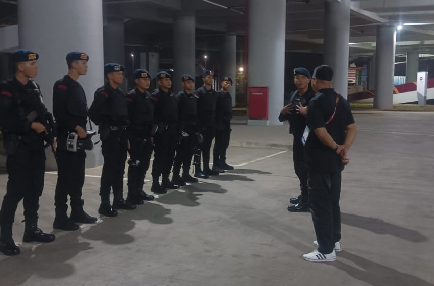  Pastikan Keamanan Jelang Pertandingan FIFA World Cup U-17, Unit Jibom Brimob Sterilisasi Jakarta Internasional Stadium