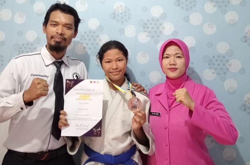  Firdaulah Nahda, Siswi SMPN 269 Jakarta Putri Bripka Andri Setiawan Raih Juara 3 di Kejuaraan Internasional Judo 