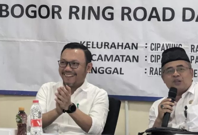  Kepala BPN Kota Depok Serahkan Ganti Kerugian Pengadaan Tanah Jalan Tol Desari