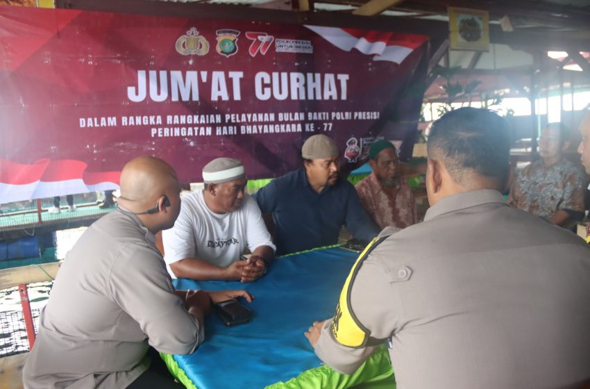  Kapolres Kepulauan Seribu Pimpin Jumat Curhat di Pulau Harapan Wujudkan Keamanan dan Ketertiban Masyarakat