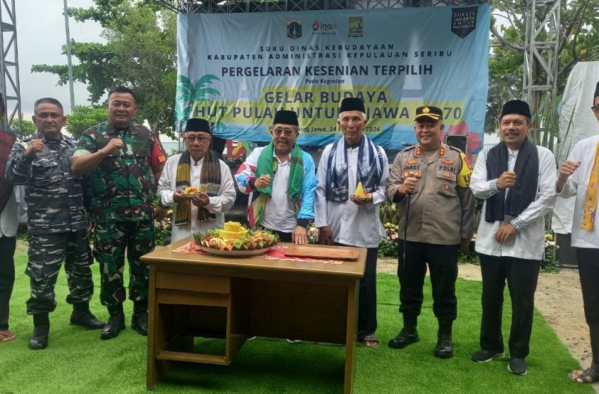  Kapolres Kepulauan Seribu Hadiri Perayaan HUT Kelurahan Pulau Untung Jawa yang Ke-70