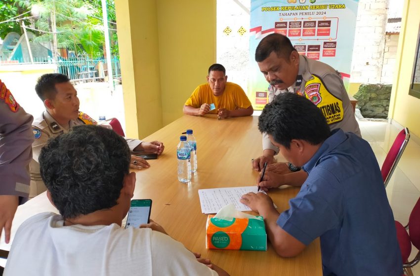  Polsek Kepulauan Seribu Utara Mediasi Penyelesaian Kasus Penabrakan Kapal di Pulau Kelapa
