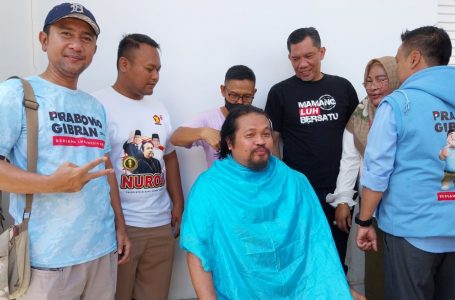 Prabowo Gibran Presiden, Anggota DPR Nazar Potong Kebo dan Potong Rambut Gondrong