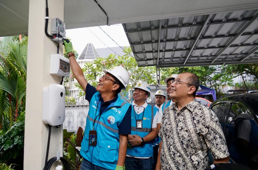  300 ‘Home Charging’ Menyala Serentak di Jakarta, PLN Mudahkan Pengguna Mobil Listrik