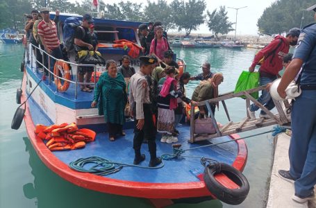 Polres Kepulauan Seribu Siapkan Pengamanan Kedatangan dan Keberangkatan Wisatawan di Dermaga-dermaga