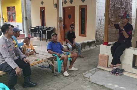 Bhabinkamtibmas Pulau Tidung Ajak Warga Bersinergi Jaga Ketertiban Pasca Pemilu 2024