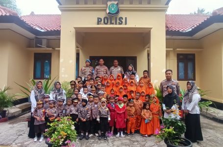 Polsek Kepulauan Seribu Sambut Antusias Kunjungan Belajar Murid TK Raudhatul Athfal Ar-Rahman Pulau Tidung