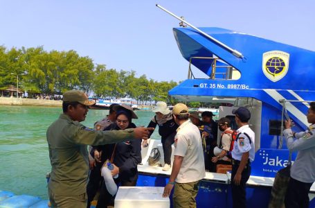 Polsek Kepulauan Seribu Selatan Pengamanan Dermaga Pulau Pari Antisipasi Gangguan Kamtibmas
