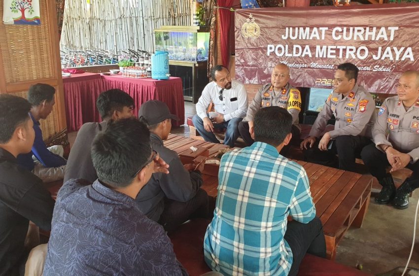  Kapolres Kepulauan Seribu Gelar Jumat Curhat di Pulau Panggang, Sampaikan Pesan Kamtibmas