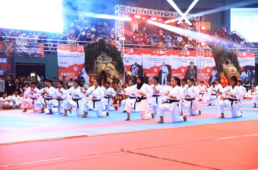  Kapolri Buka National Open Karate Championship di Pakansari Bogor