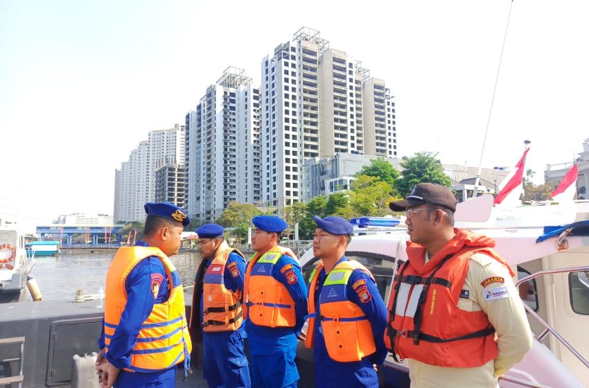  Satpolairud Polres Kepulauan Seribu Laksanakan Patroli Laut, Perkuat Pengamanan Pilkada 2024 dan Cegah Ilegal Fishing