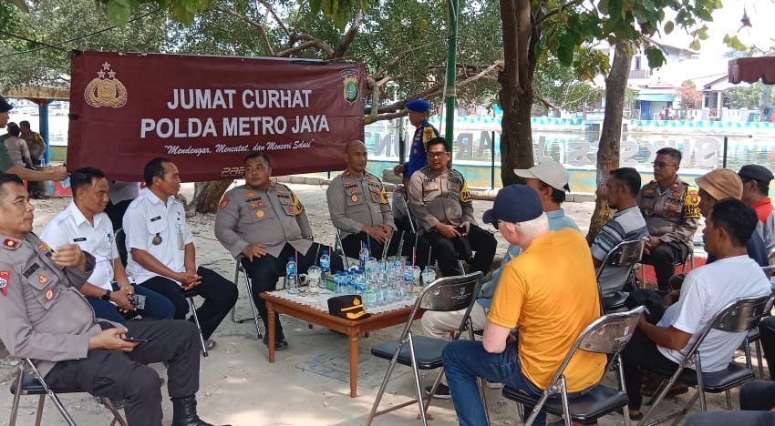  Kapolres Kepulauan Seribu Gelar Kegiatan Jumat Curhat, Serap Aspirasi Warga Jelang Pilkada 2024