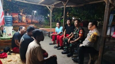  Dekatkan Diri Lewat Ngopi Kamtibmas, Polsek Pulogadung Sampaikan Pesan Kamtibmas