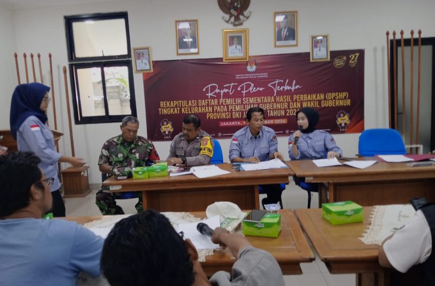  Bhabinkamtibmas Pulau Harapan Aipda Sidik Hadiri Rapat Pleno Terbuka Rekapitulasi DPSHP Pilgub DKI Jakarta 2024