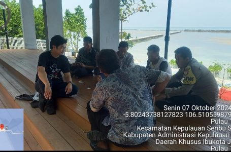 Bhabinkamtibmas Pulau Tidung Briptu Andika Fajar Ajak Warga Bersama Jaga Kamtibmas Jelang Pilkada 2024